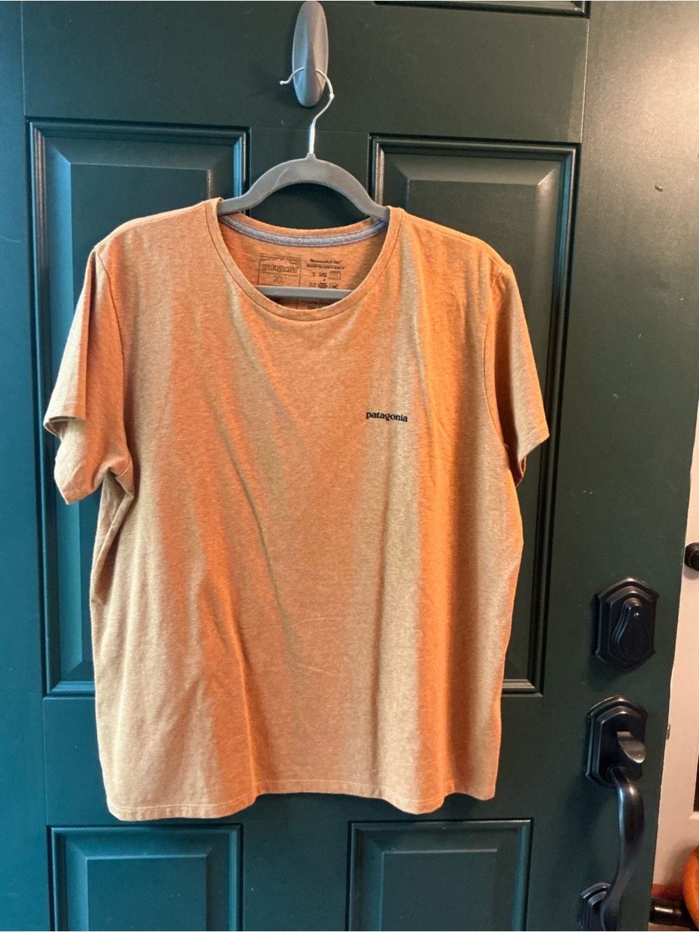 Patagonia Women's P-6 Logo Responsibili-Tee (Style No. 37567)  NWOT